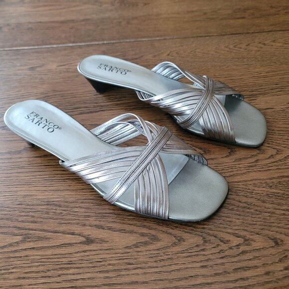Franco Sarto Silver Slip-On Square Toe Sandals. Size 9M - Picture 2 of 5
